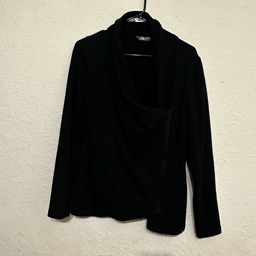 Black North Face light jacket. Size medium